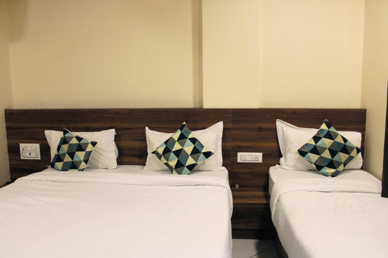 Maruti Group Of Hotels - Shri Naman Nāthdwāra 외부 사진