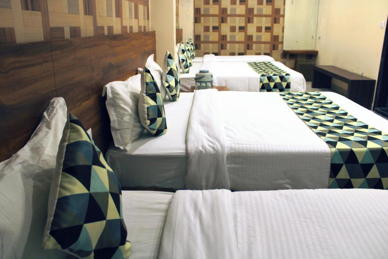 Maruti Group Of Hotels - Shri Naman Nāthdwāra 외부 사진