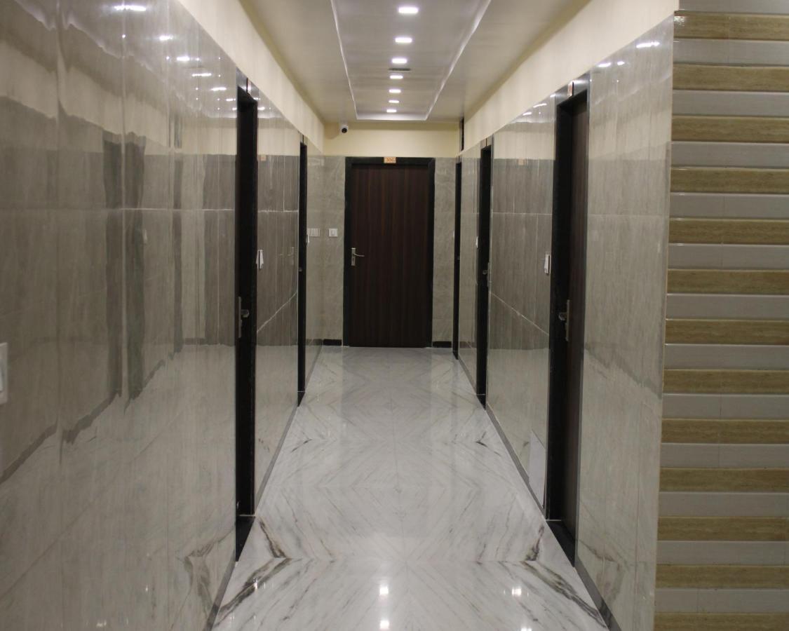 Maruti Group Of Hotels - Shri Naman Nāthdwāra 외부 사진
