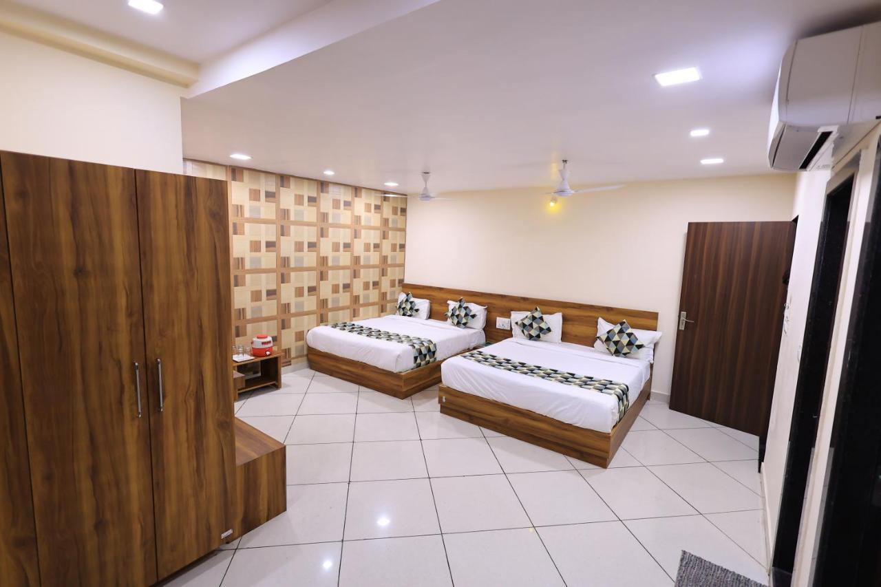 Maruti Group Of Hotels - Shri Naman Nāthdwāra 외부 사진