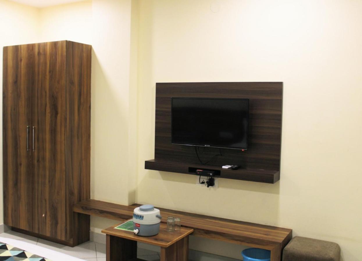 Maruti Group Of Hotels - Shri Naman Nāthdwāra 외부 사진
